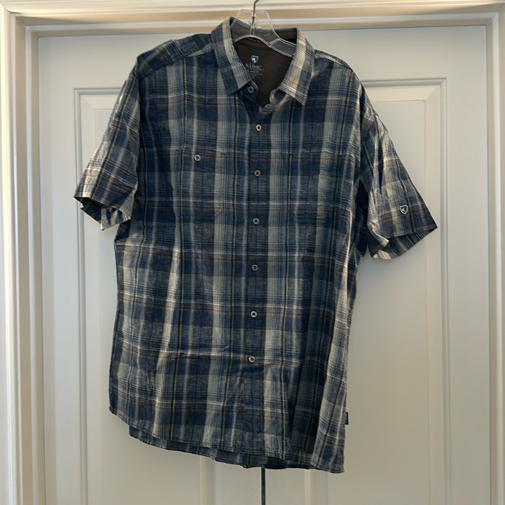 Kuhl short sleeve plaid shirt men's size XL. NEW
